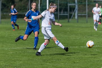 Bild 36 - F SV Henstedt Ulzburg II - SSC Hagen Ahrensburg : Ergebnis: 0:4